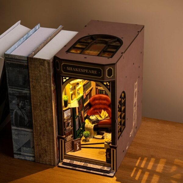 ROBOTIME Book Nook Kit Shakespeare (3D Wooden DIY Miniature) Kualitas Terbaik