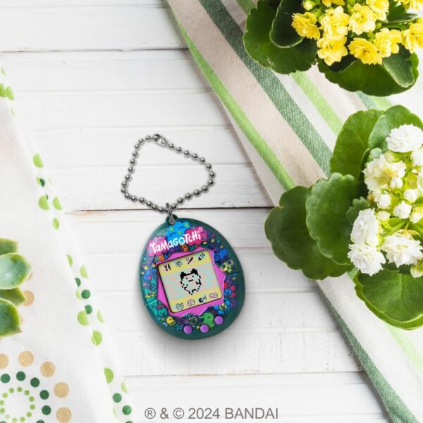 Original Electronic Game - Tama Garden New Logo Tamagotchi