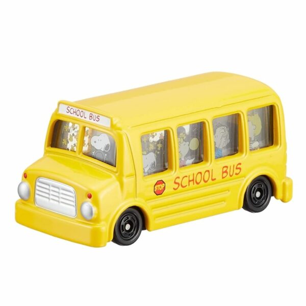 Takara Tomy Dream Tomica No.154 Snoopy school bus