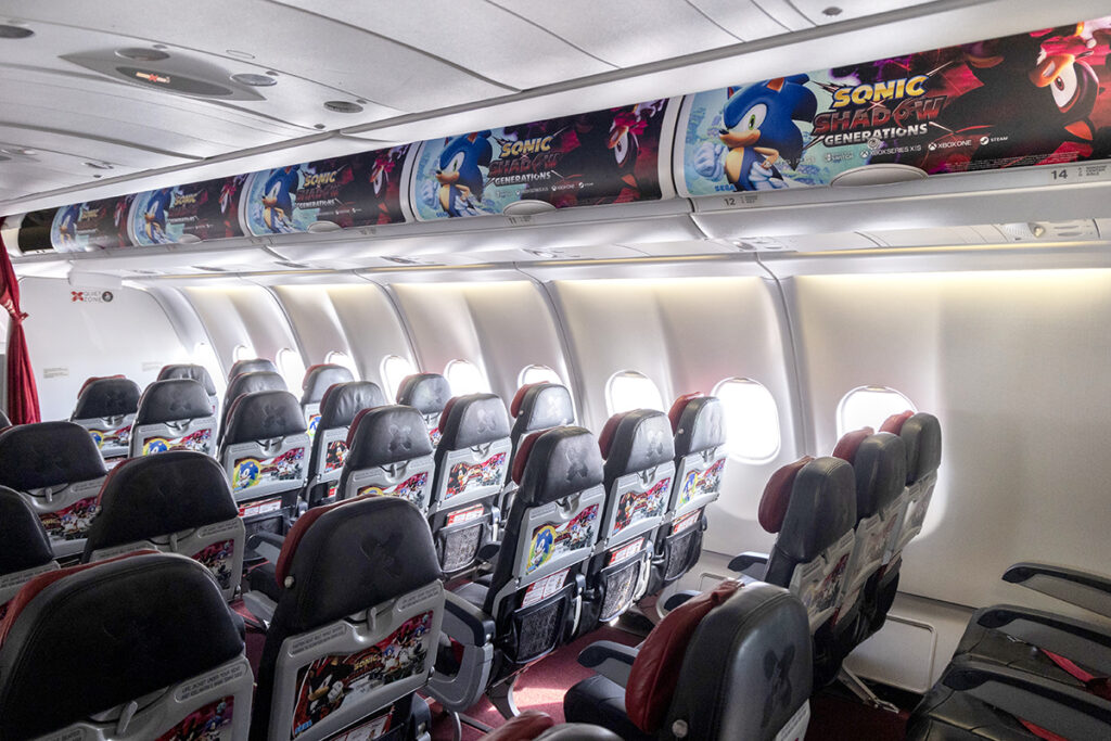 Hiasan Interior Sonic di Pesawat AirAsia