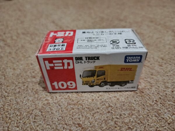 Tomica 109 DHL Truck Takara Tomy