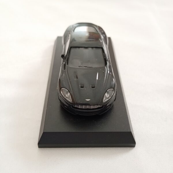 Minicar Aston Martin DBS Carbon (1/64)