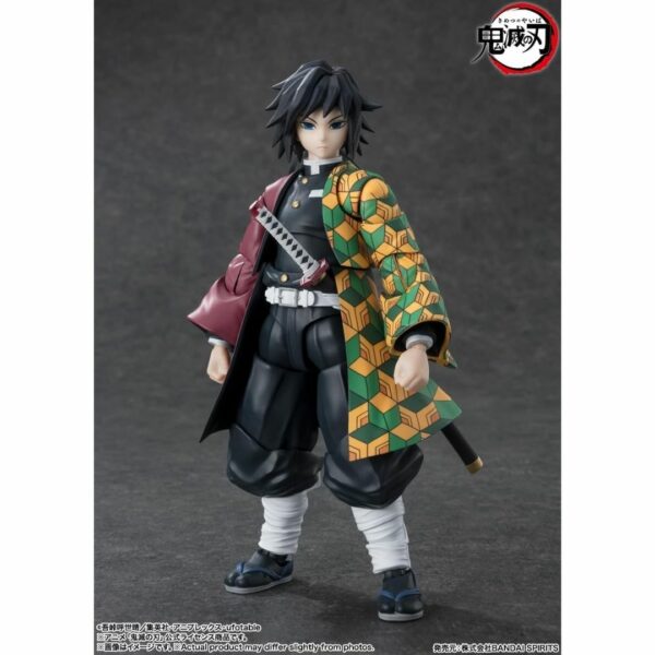 S.H. Figuarts Kimetsu no Yaiba Giyu Tomioka (Demon Slayer) (150mm)