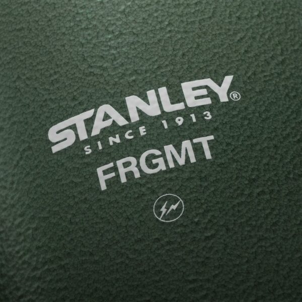 STANLEYxFRGMNT Classic Vacuum Growler Fragment 1,9