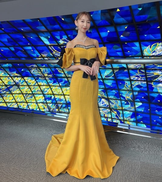 BLOG-Riho Iida umumkan kelahiran anak kembar