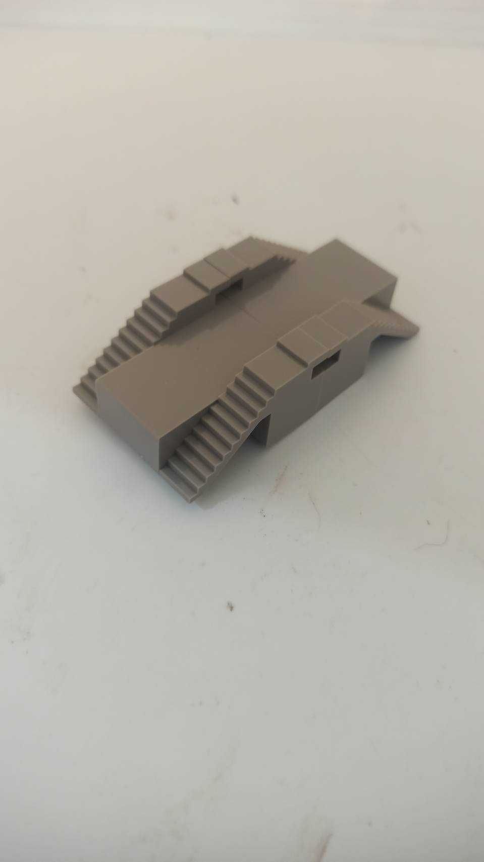 Tomix 3020 Step (2 pieces) (N scale) Tomix 3020 Step (2 pieces) (N scale)