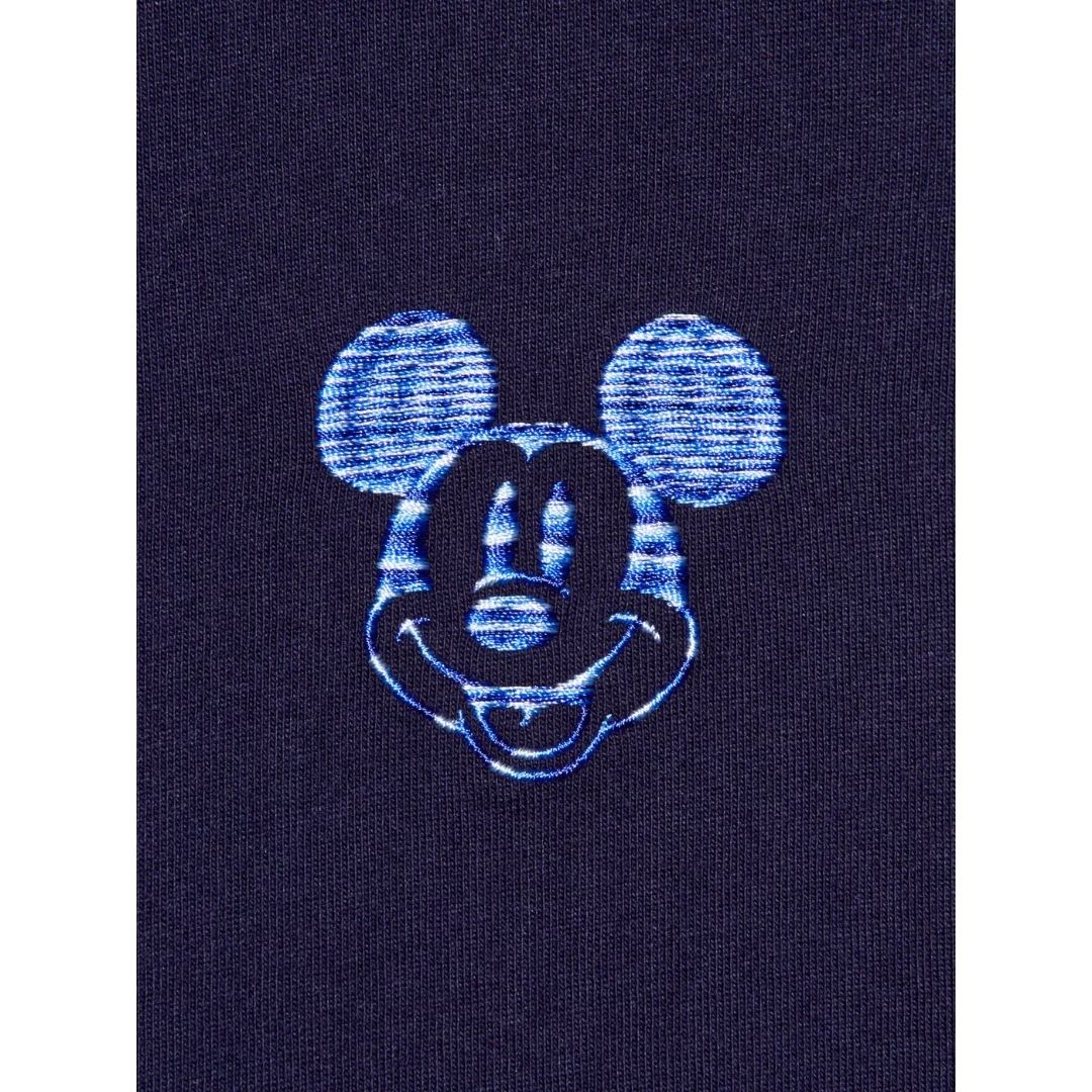 Uniqlo Disney in Blue UT for Women T-shirt - Kaos Wanita Katun Motif Mickey Mouse Navy Uniqlo Disney in Blue UT for Women T-shirt - Kaos Wanita Katun Motif Mickey Mouse Navy