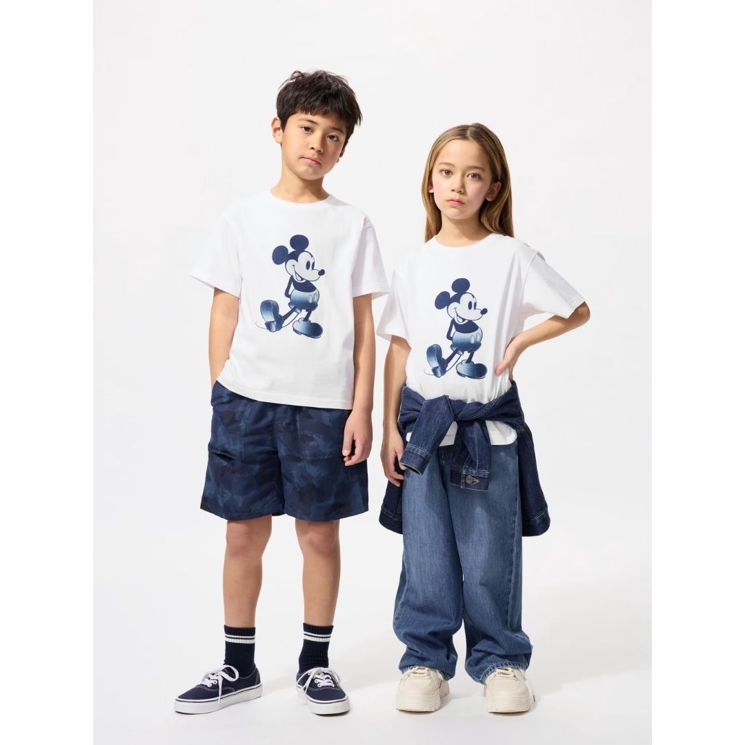 Uniqlo Disney in Blue UT for Kids T-shirt - Kaos Anak Katun Motif Mickey Mouse Putih Uniqlo Disney in Blue UT for Kids T-shirt - Kaos Anak Katun Motif Mickey Mouse Putih
