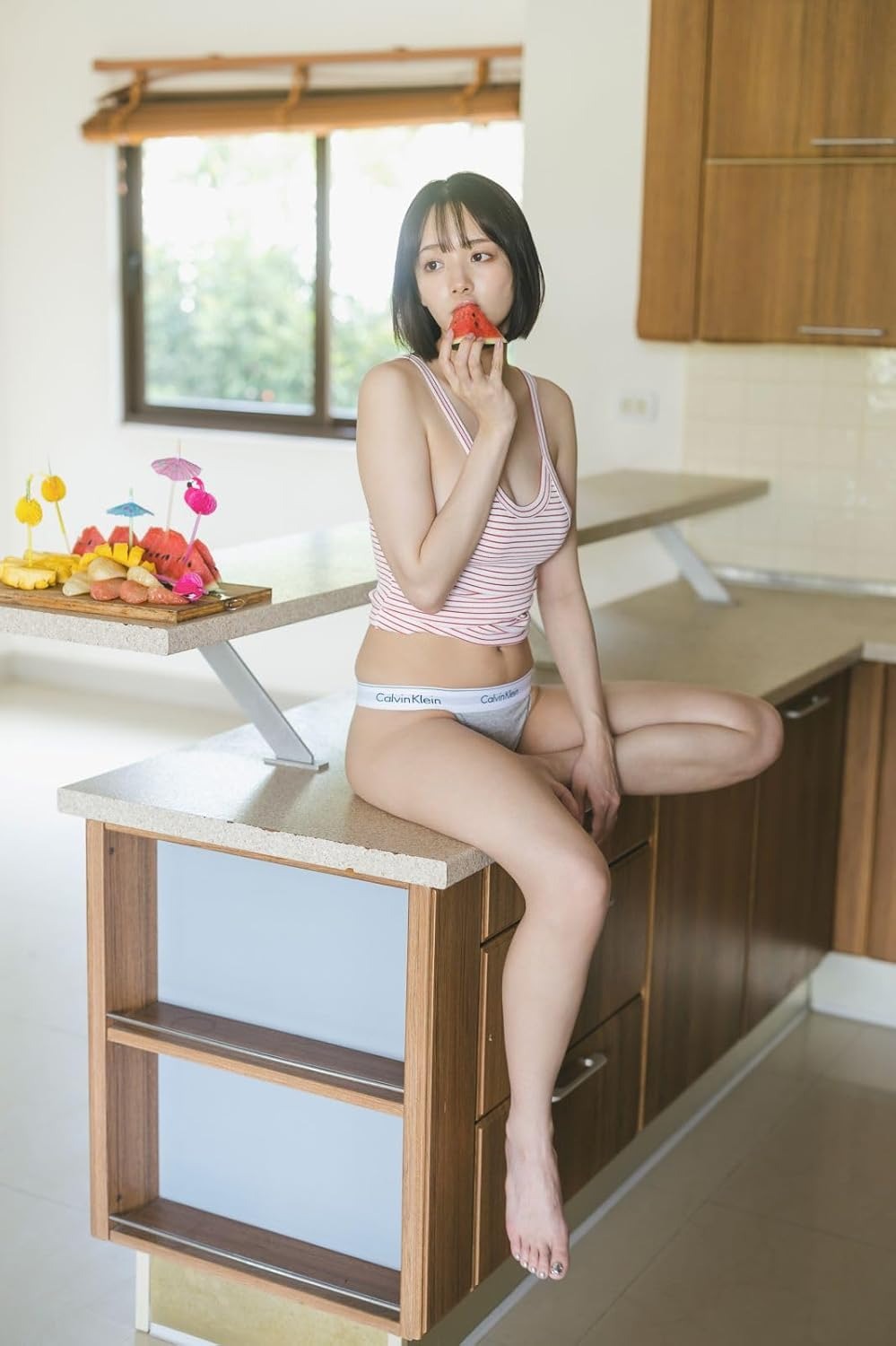 Okada Sayaka Photobook: Okapi no Pi 112 pages Okada Sayaka Photobook: Okapi no Pi 112 pages