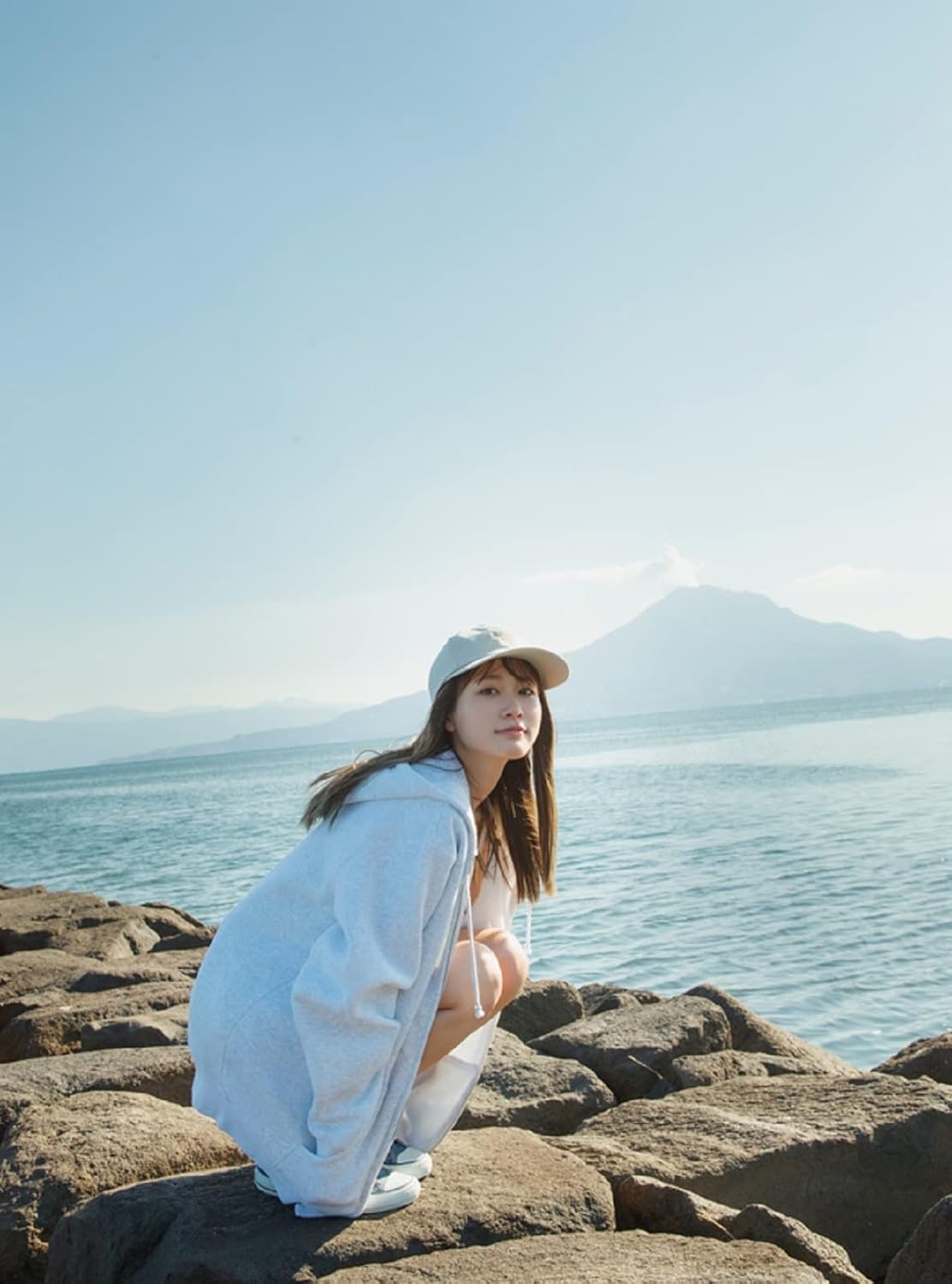 Airi Ikumi 1st Photobook The Beginning Airi Ikumi 1st Photobook The Beginning