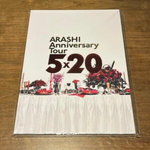 Arashi 5x20 Anniversary Tour Photo Album - Album Foto Tur 20 Tahun Anniversary Arashi