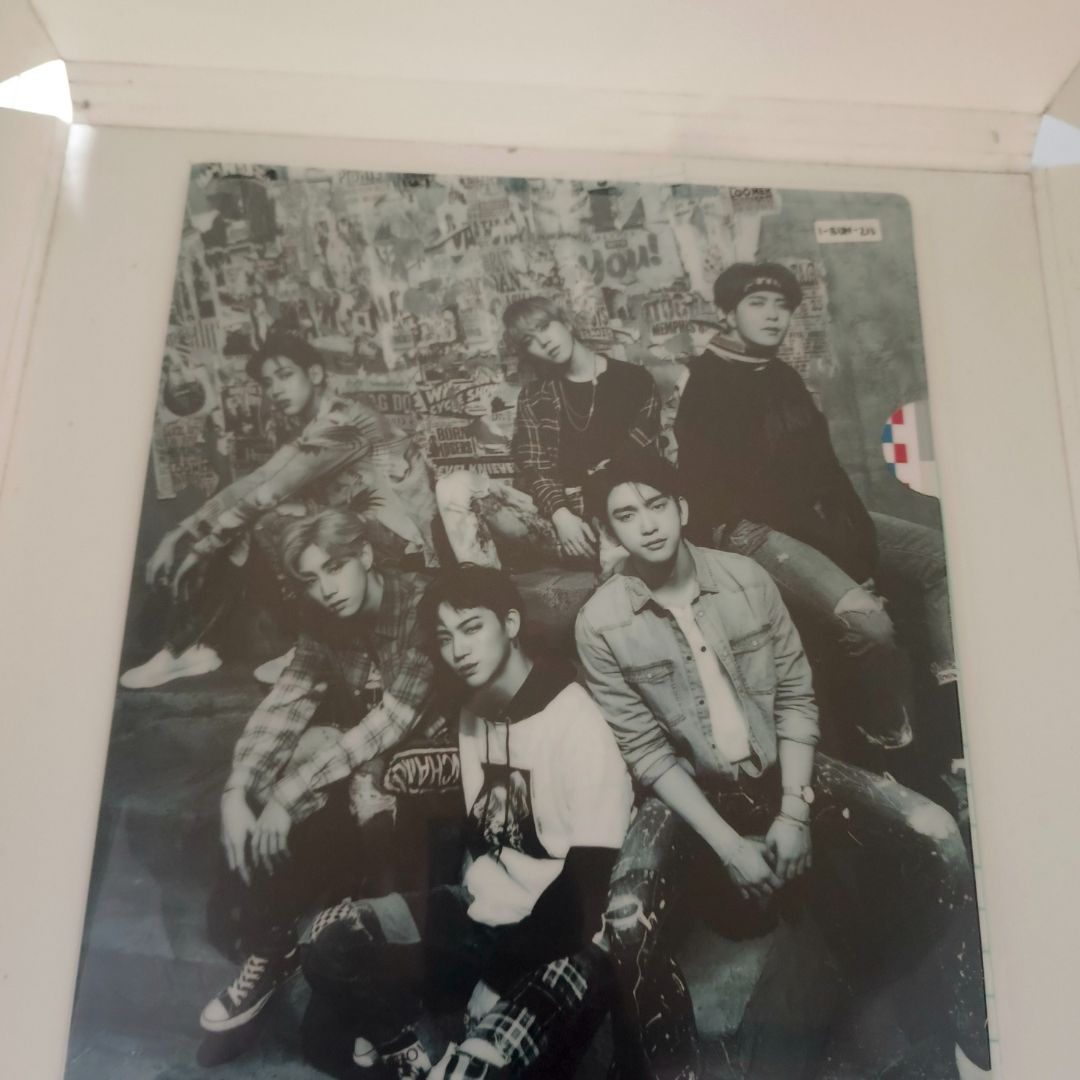 Clearfile GOT7 - Official Merchandise K-Pop (Original Import Jepang)