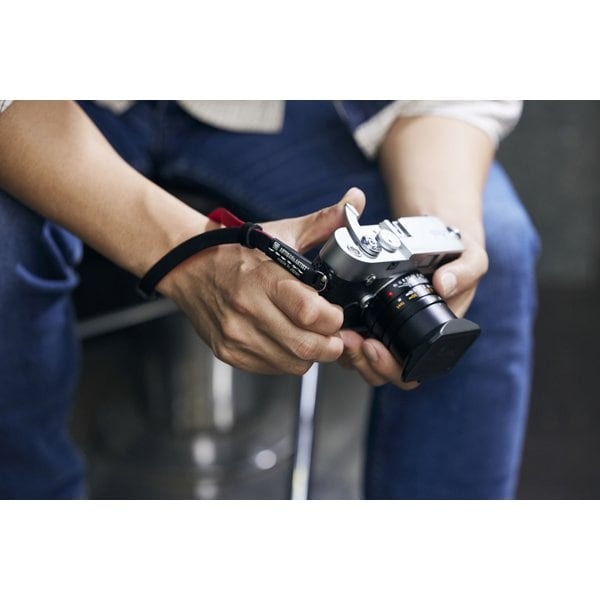 ARTISAN &ARTIST Braided Silk Cord Camera Hand Strap (Japanese Shippō-gumi style) ACAM-313A ARTISAN &ARTIST Braided Silk Cord Camera Hand Strap (Japanese Shippō-gumi style) ACAM-313A