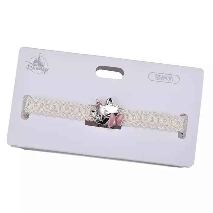 Medicos Super Action Statue