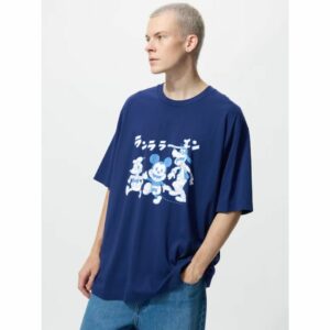 Kaos Uniqlo Disney Art UT Relaxed Fit Unisex (Biru) Koleksi 2025