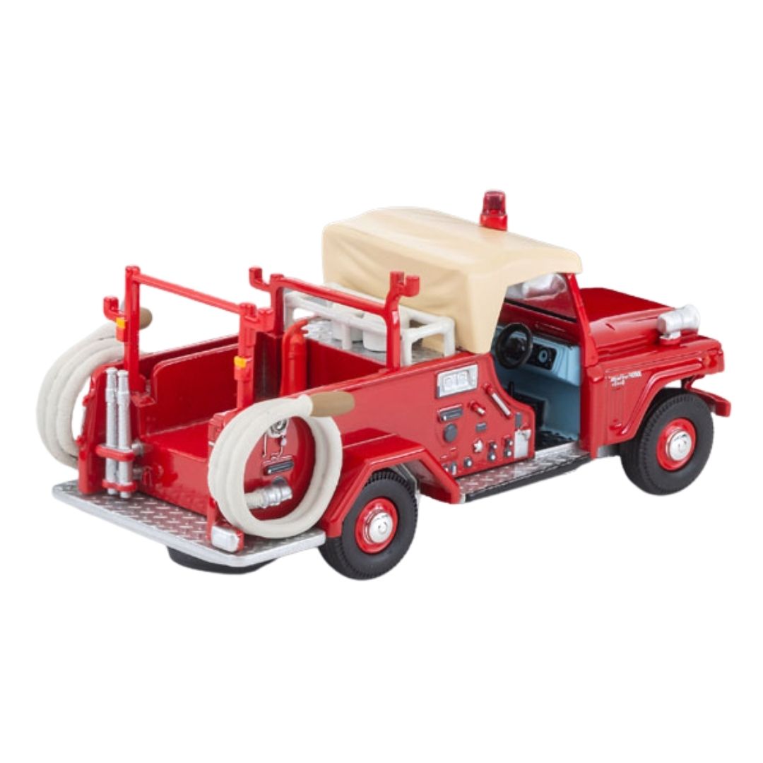 Tomica Limited Vintage LV-31c Nissan Patrol Fire Engine Pumper