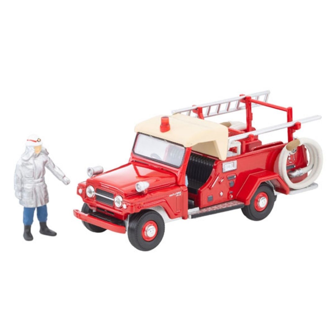 Tomica Limited Vintage LV-31c Nissan Patrol Fire Engine Pumper