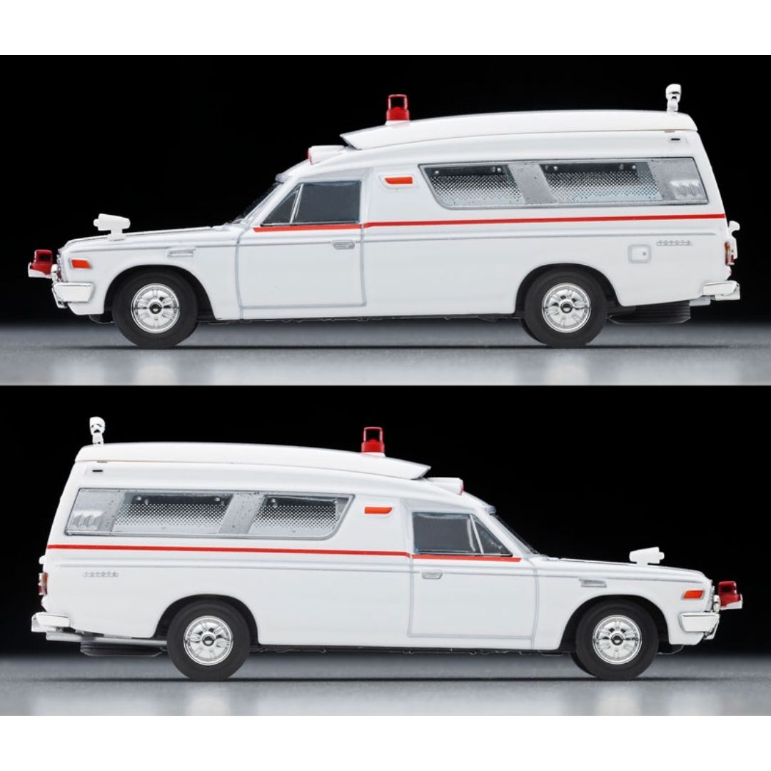 Tomica Limited Vintage LV-216a Toyota Ambulance FS55V