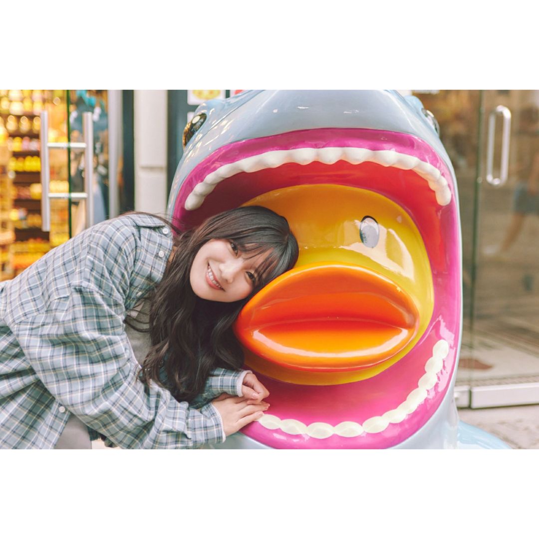 Photobook Hinatazaka46 Kawata Hina 2nd Photo book (Hardcover)