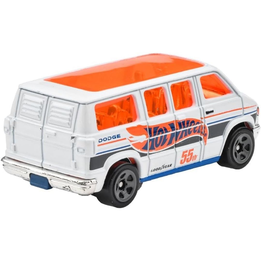 Hot Wheels Dodge Van HNK19 Basic Car