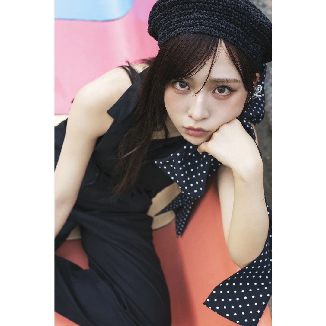 Yui Oguri Photo Book Pesona Natural AKB48: dalam Buku Foto & Gaya Pertama