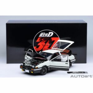 AUTOart Initial D Toyota Sprinter Trueno AE86 Project D Final Version – 1/18 Edisi 30th Anniversary