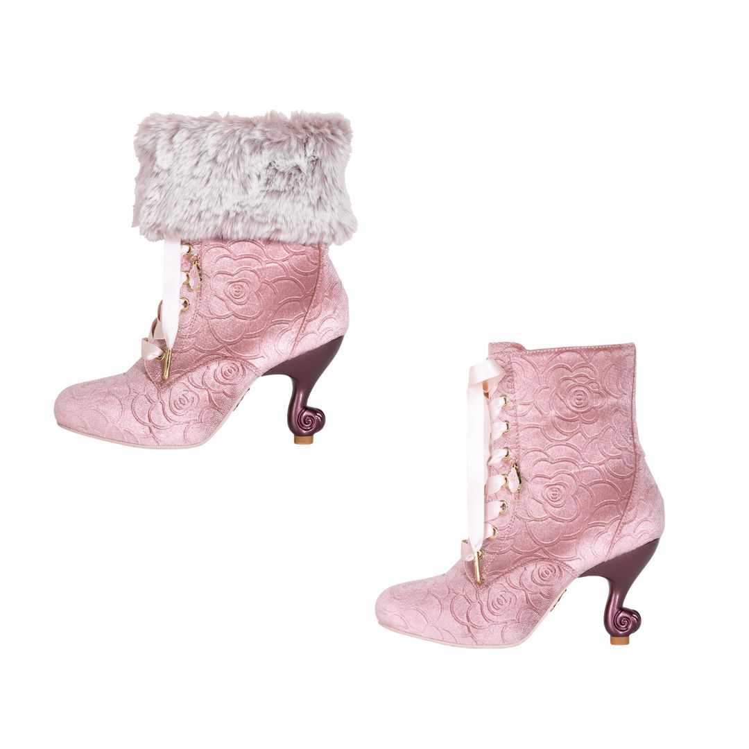 MAYLA Sanrio My Melody Princess Heels Feminin dalam Gaya Dewasa