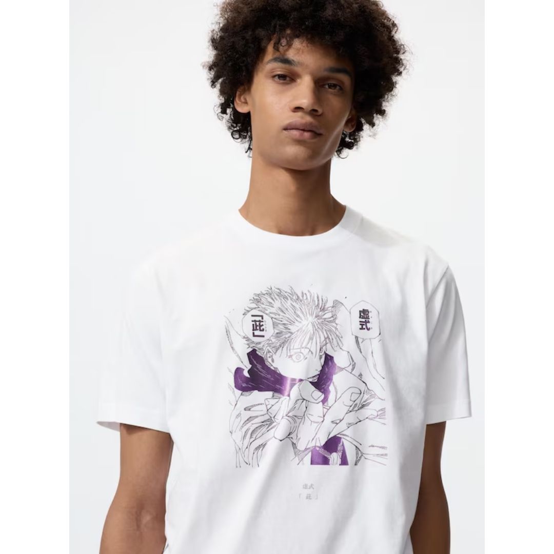 Kaos UT Uniqlo Jujutsu Kaisen Resmi Shueisha 100th Anniversary (Putih)