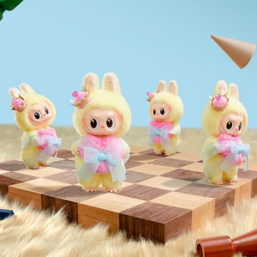 POP MART THE MONSTERS Let's Checkmate Plush Pendant Resmi (170mm)