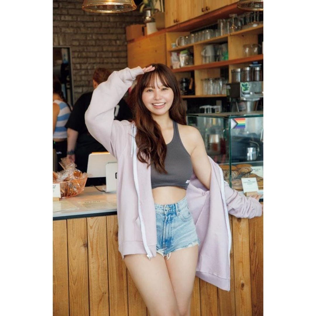 Hongo Yuzuha Third Photobook Itunomani – 10th Anniversary