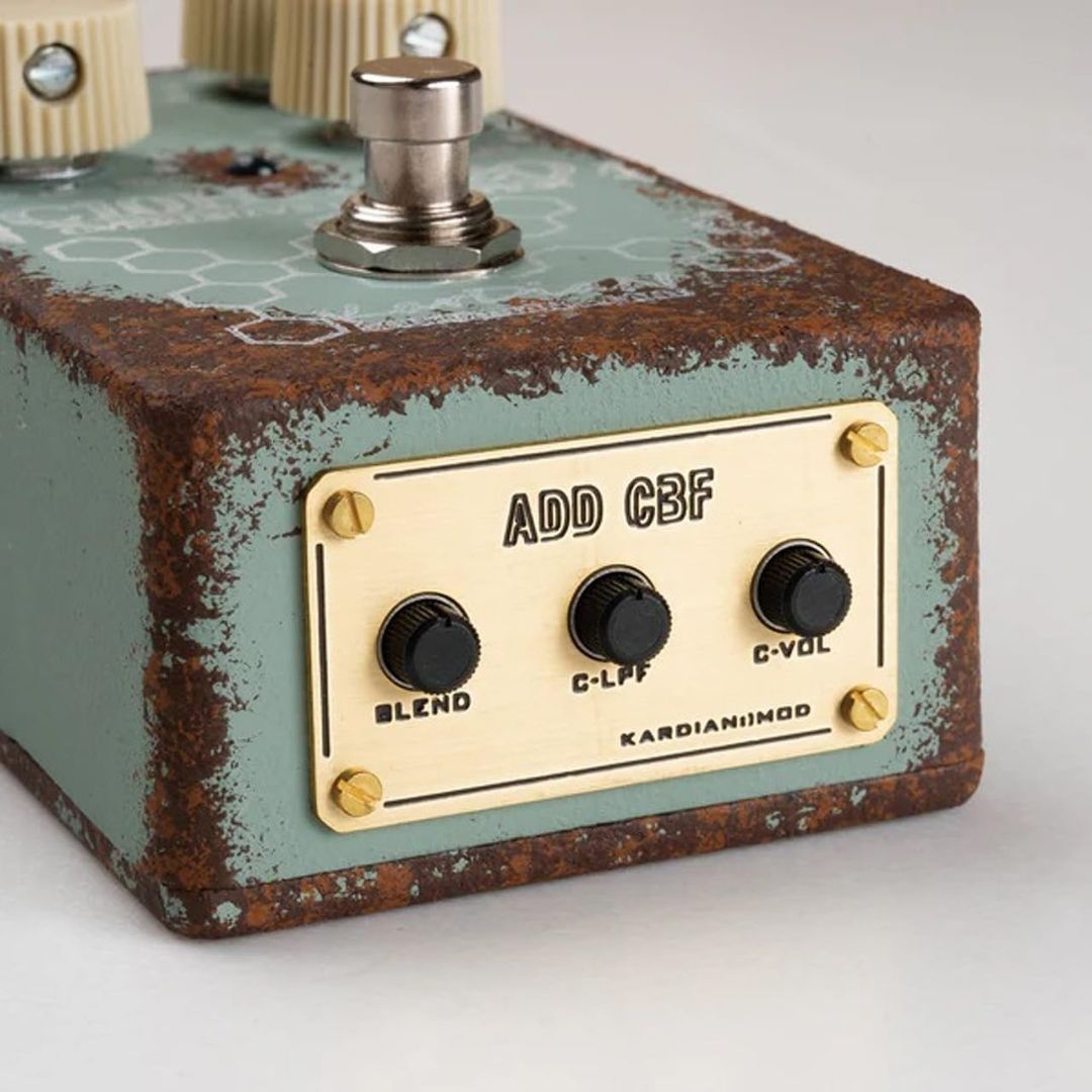 KarDiaN Serotonin ADD CBF Overdrive Distortion – Pedal Overdrive dengan Clean Booster dan LPF