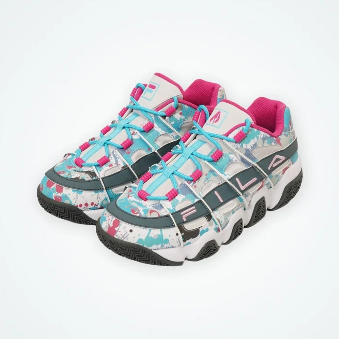 Sepatu FILA BARRICADE XT97 x Hatsune Miku Casual - Desain Enerjik dan Trendy Sepatu FILA BARRICADE XT97 x Hatsune Miku Casual - Desain Enerjik dan Trendy