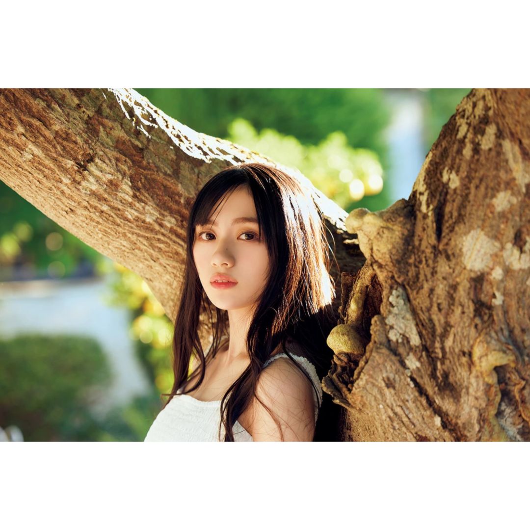 Nogizaka46 Sakura Kawasaki 1st Photobook Limited Cover