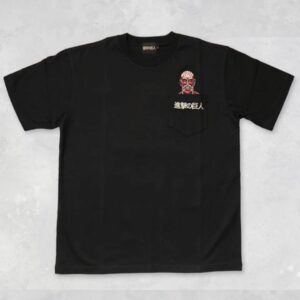 Kaos Attack on Titan Colossal Titan Black T-Shirt